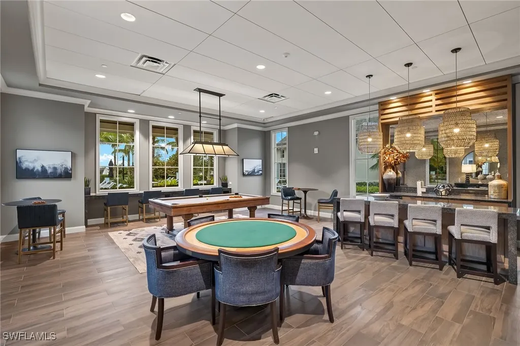 8880 Redonda Drive Naples FL 34114
