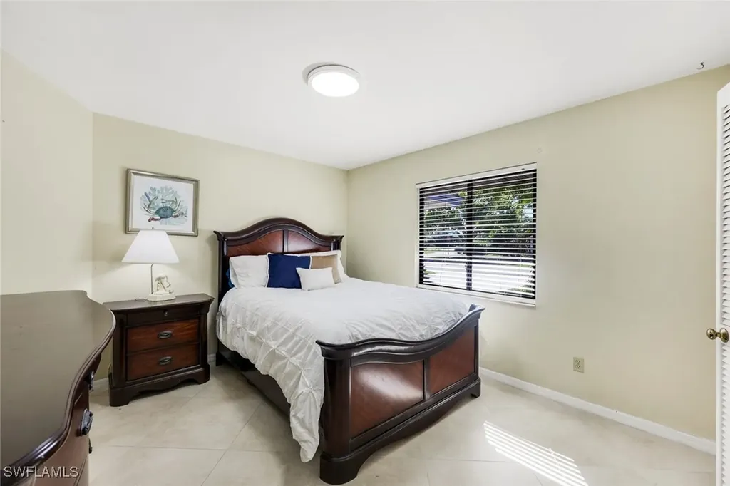 2383 Mayfield Court Naples FL 34105
