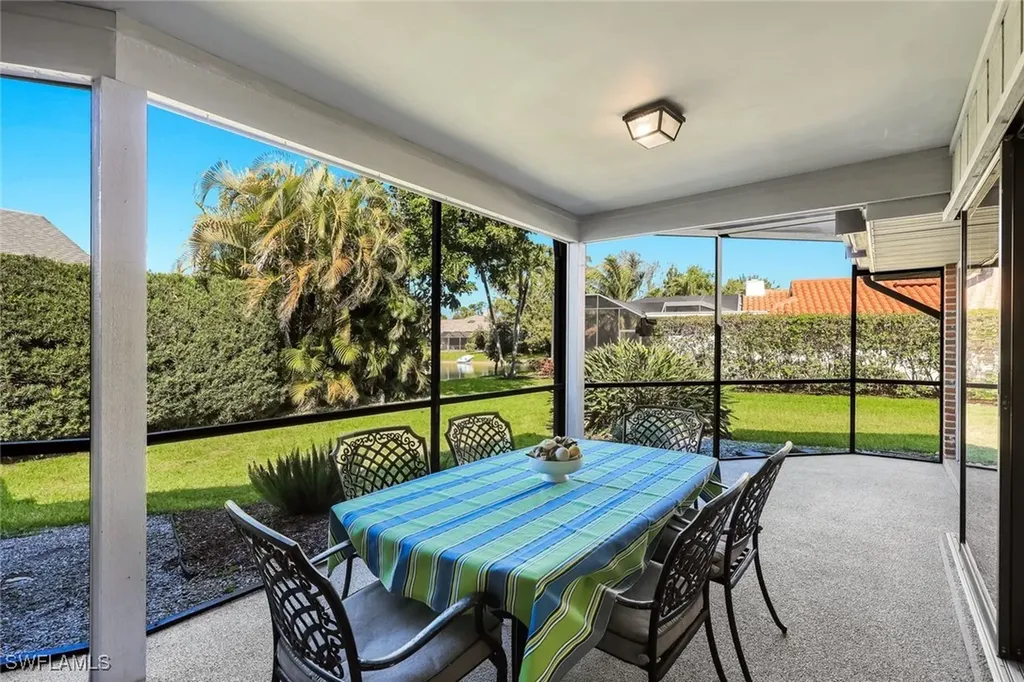 2383 Mayfield Court Naples FL 34105