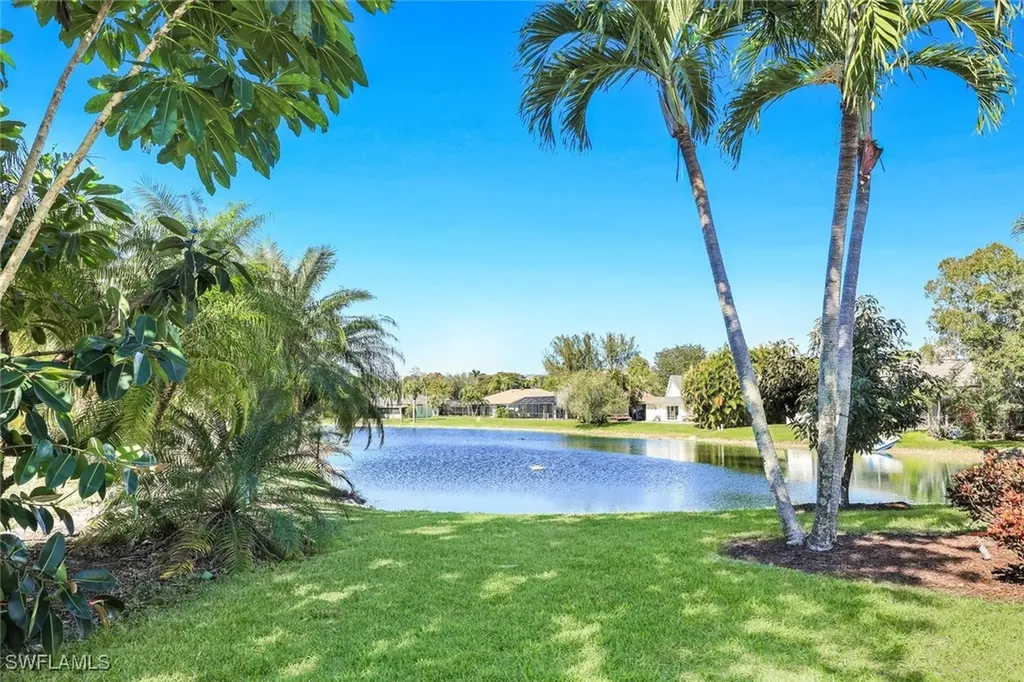 2383 Mayfield Court Naples FL 34105