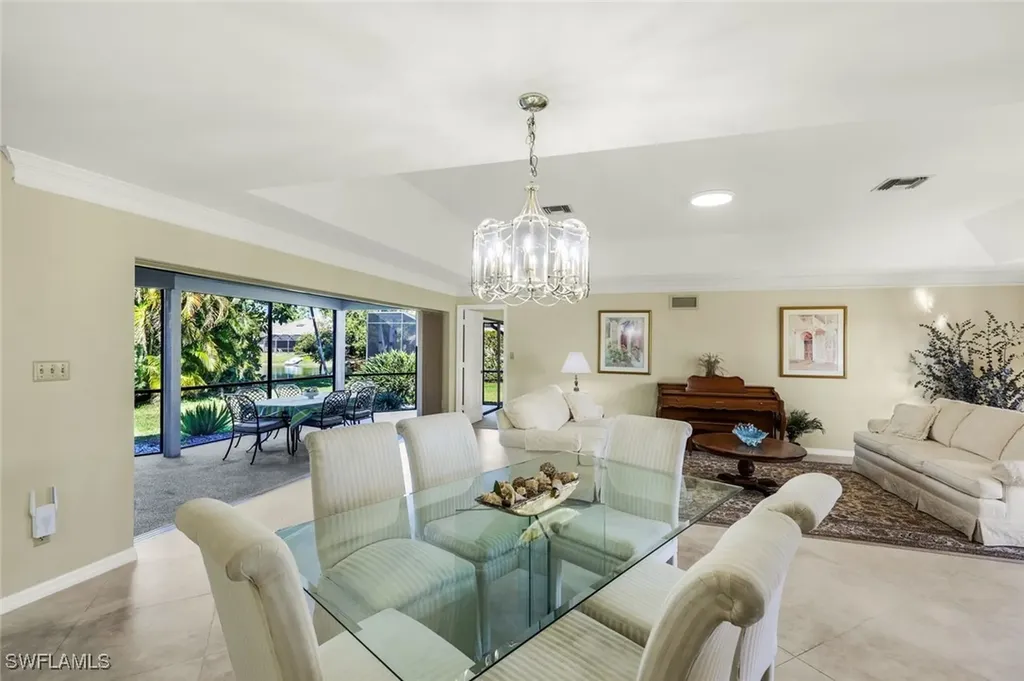 2383 Mayfield Court Naples FL 34105