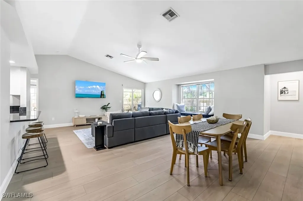 45 Wickliffe Drive Naples FL 34110