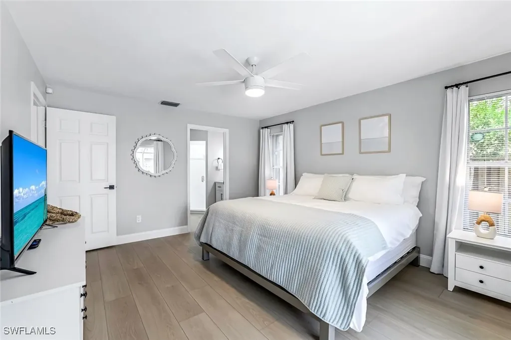 45 Wickliffe Drive Naples FL 34110
