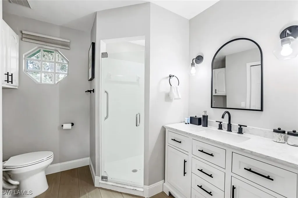 45 Wickliffe Drive Naples FL 34110