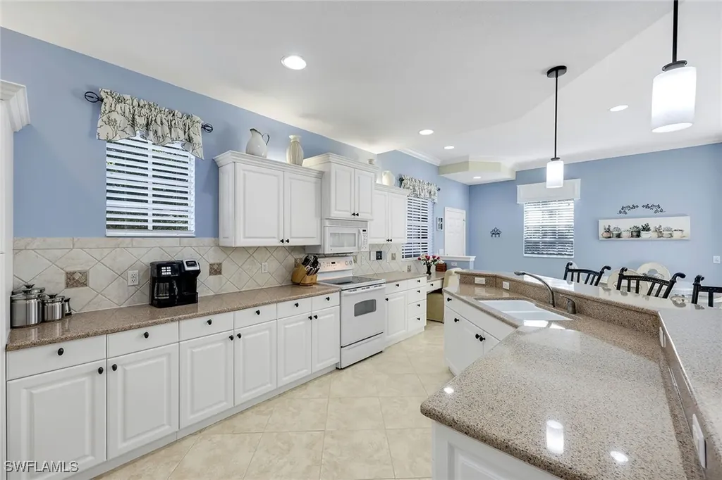 8532 Via Lungomare Circle Estero FL 33928