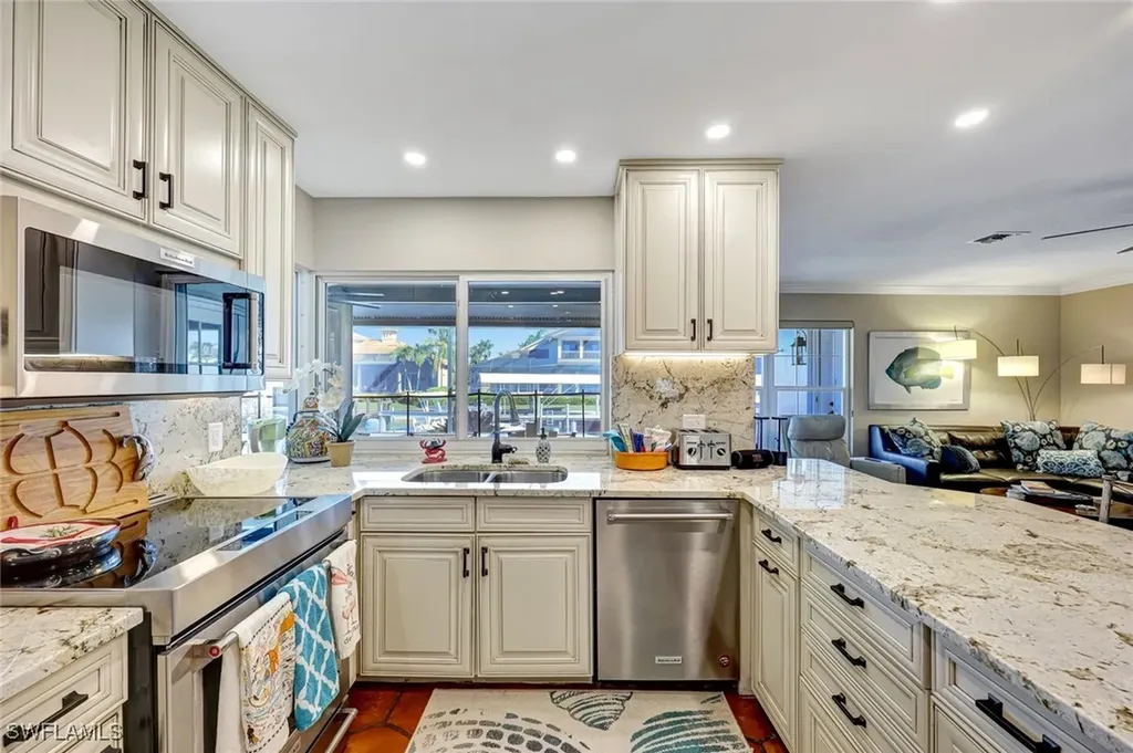 911 Giralda Court Marco Island FL 34145