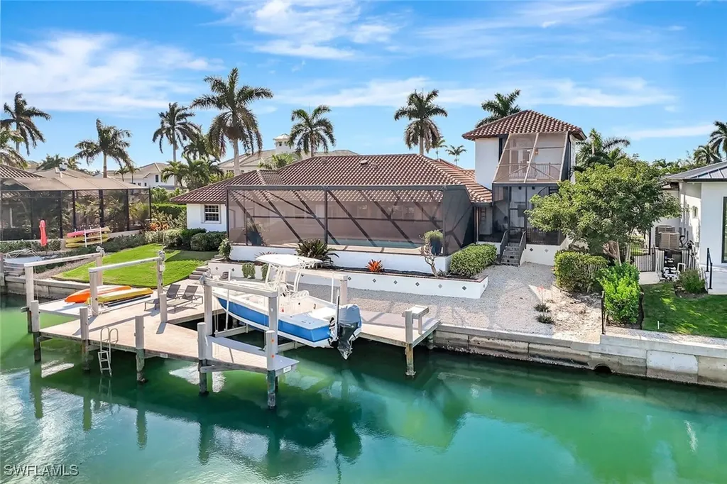 911 Giralda Court Marco Island FL 34145