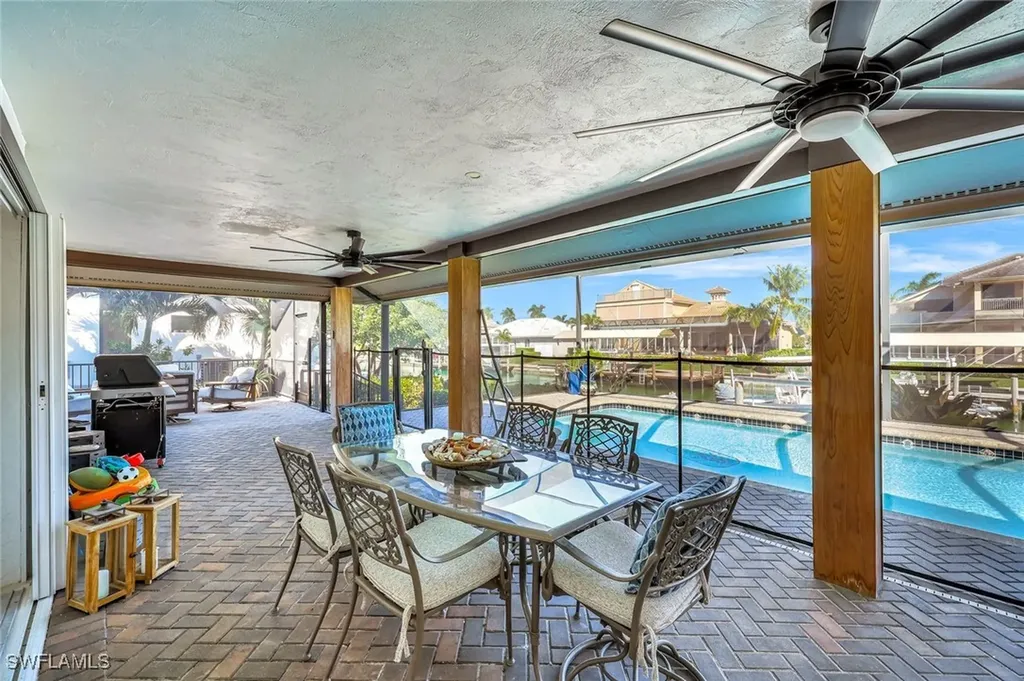 911 Giralda Court Marco Island FL 34145