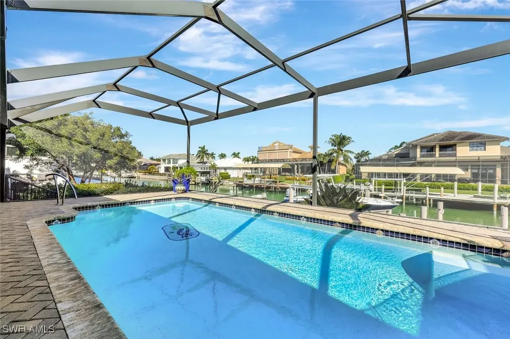 911 Giralda Court Marco Island FL 34145