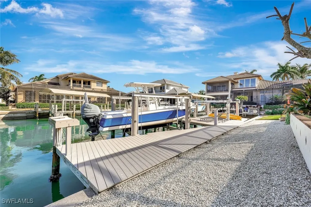 911 Giralda Court Marco Island FL 34145