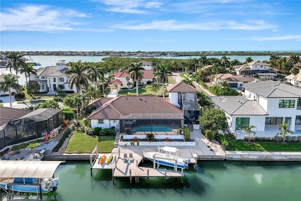 911 Giralda Court Marco Island FL 34145