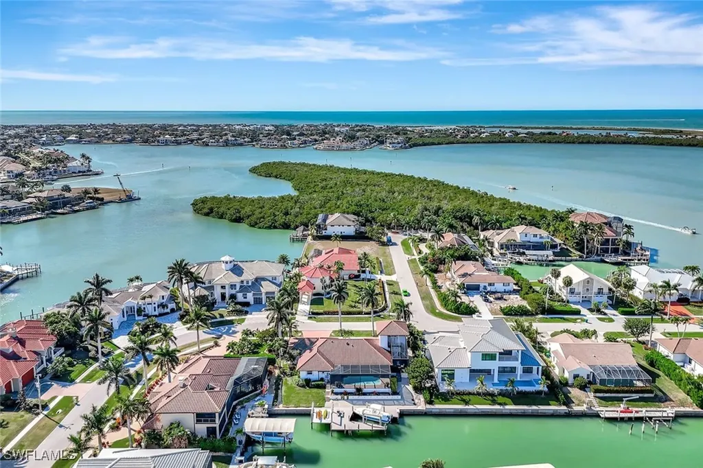 911 Giralda Court Marco Island FL 34145