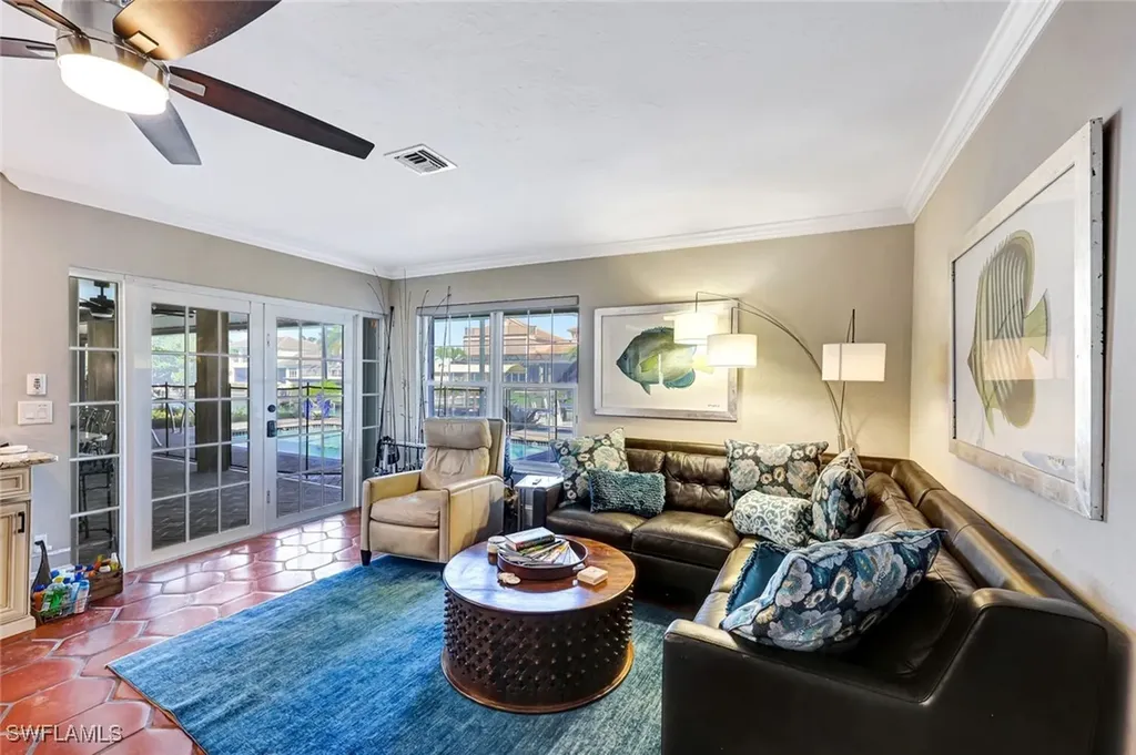 911 Giralda Court Marco Island FL 34145