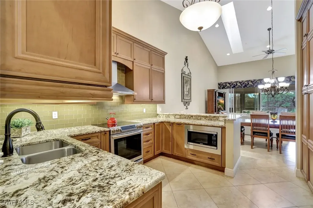 26300 Devonshire Court Bonita Springs FL 34134