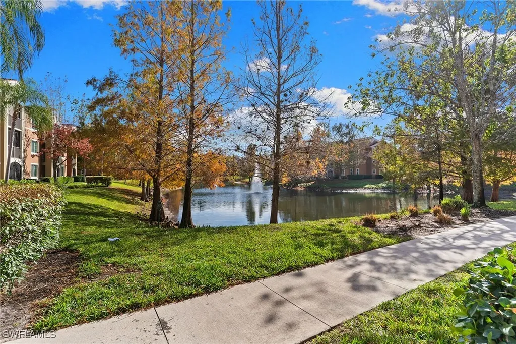 1170 Reserve Way Naples FL 34105