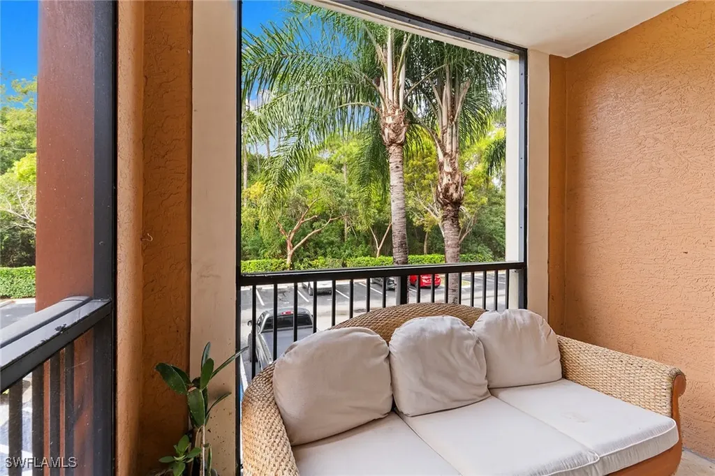 1170 Reserve Way Naples FL 34105