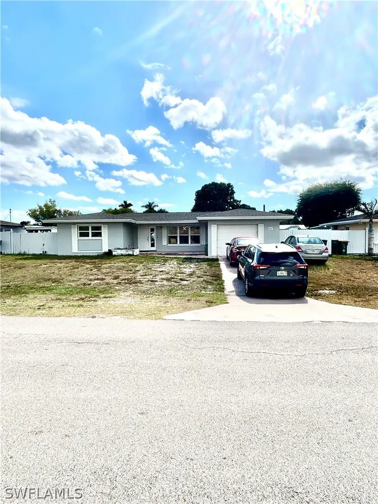 4356 22nd Place SW Naples FL 34116