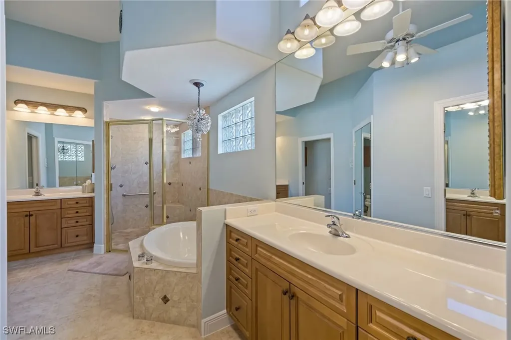 6012 Fairway Court Naples FL 34110