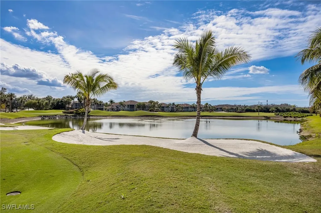 6012 Fairway Court Naples FL 34110