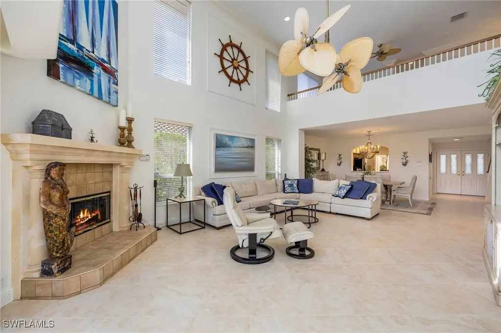 6012 Fairway Court Naples FL 34110