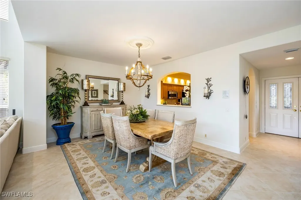 6012 Fairway Court Naples FL 34110