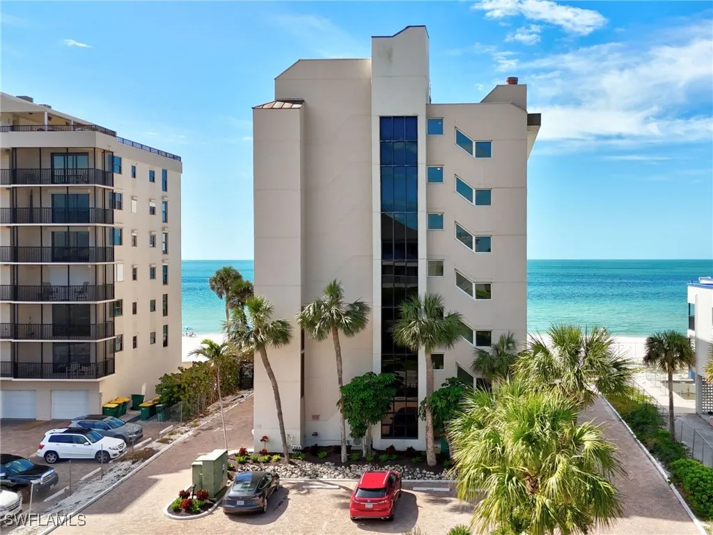 9415 Gulf Shore Drive Naples FL 34108