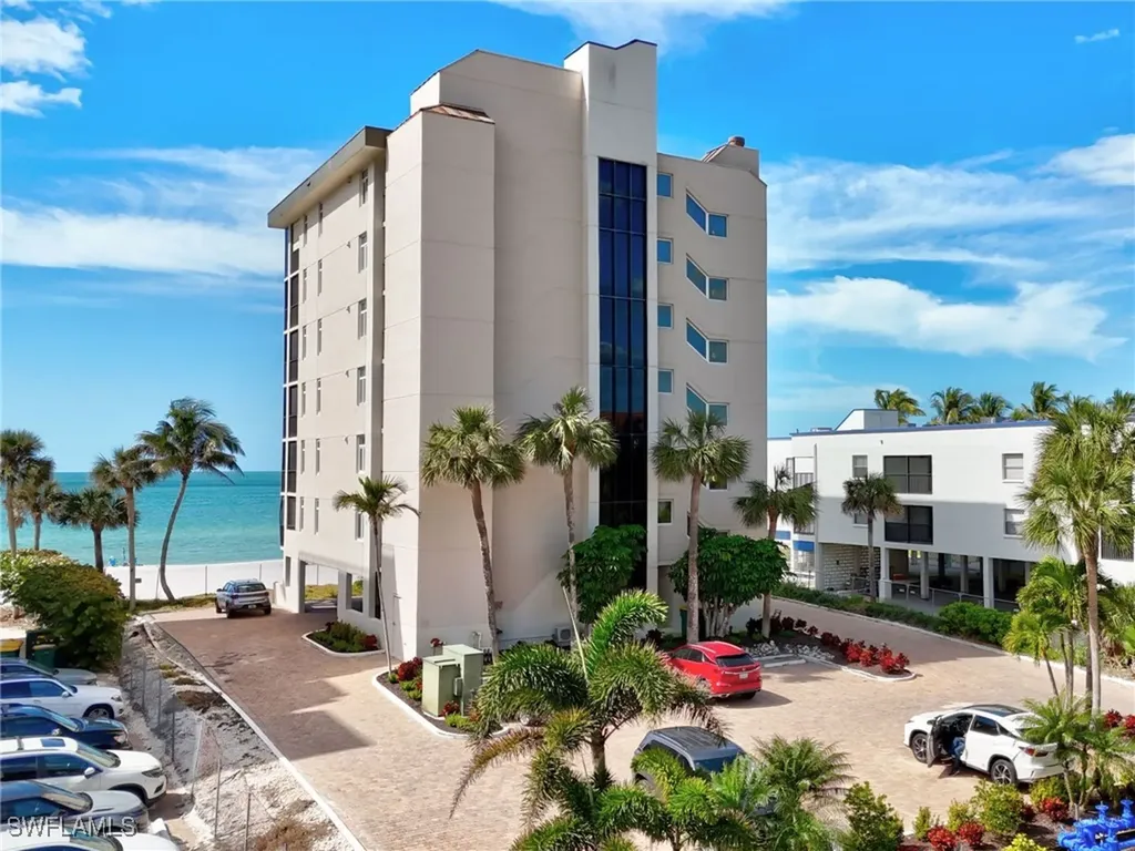 9415 Gulf Shore Drive Naples FL 34108