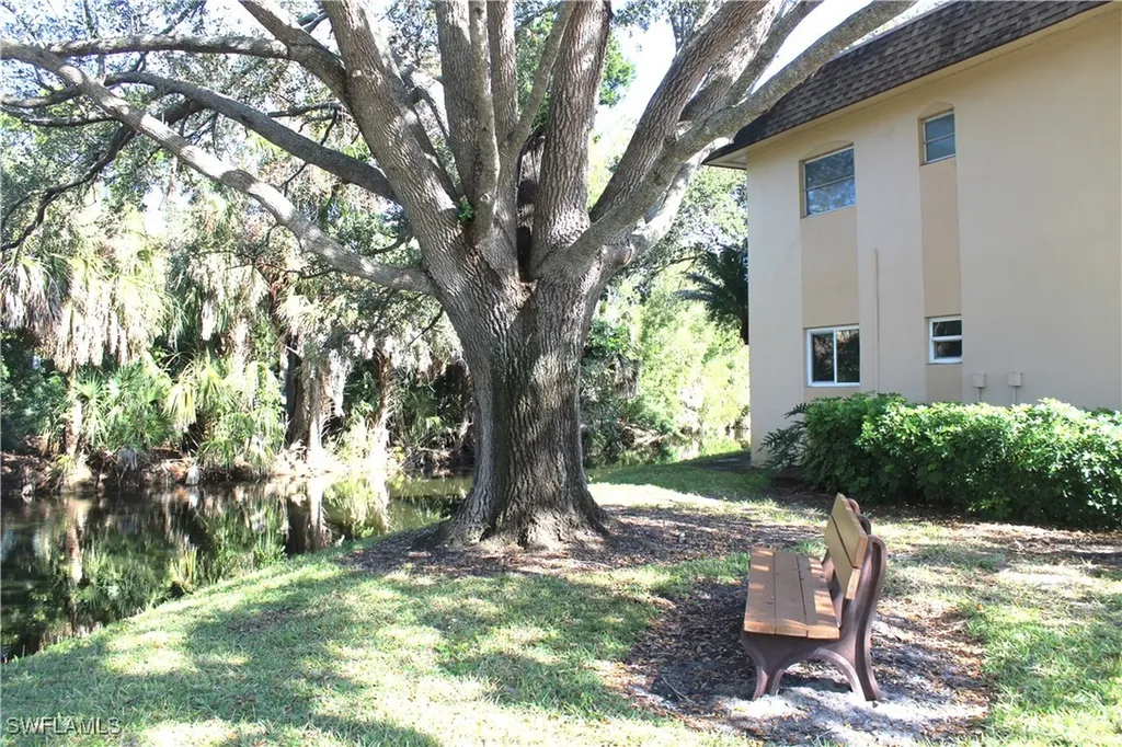 741 Palm View Drive Naples FL 34110