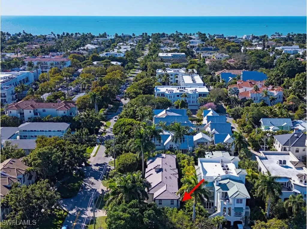 597 4th Avenue S Naples FL 34102