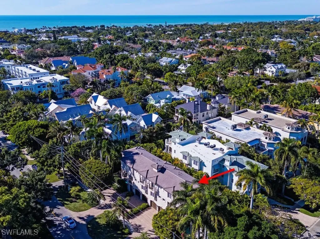 597 4th Avenue S Naples FL 34102