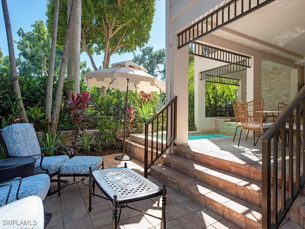 597 4th Avenue S Naples FL 34102