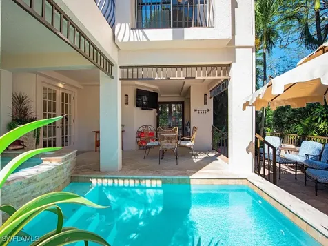 597 4TH Avenue S Naples FL 34102