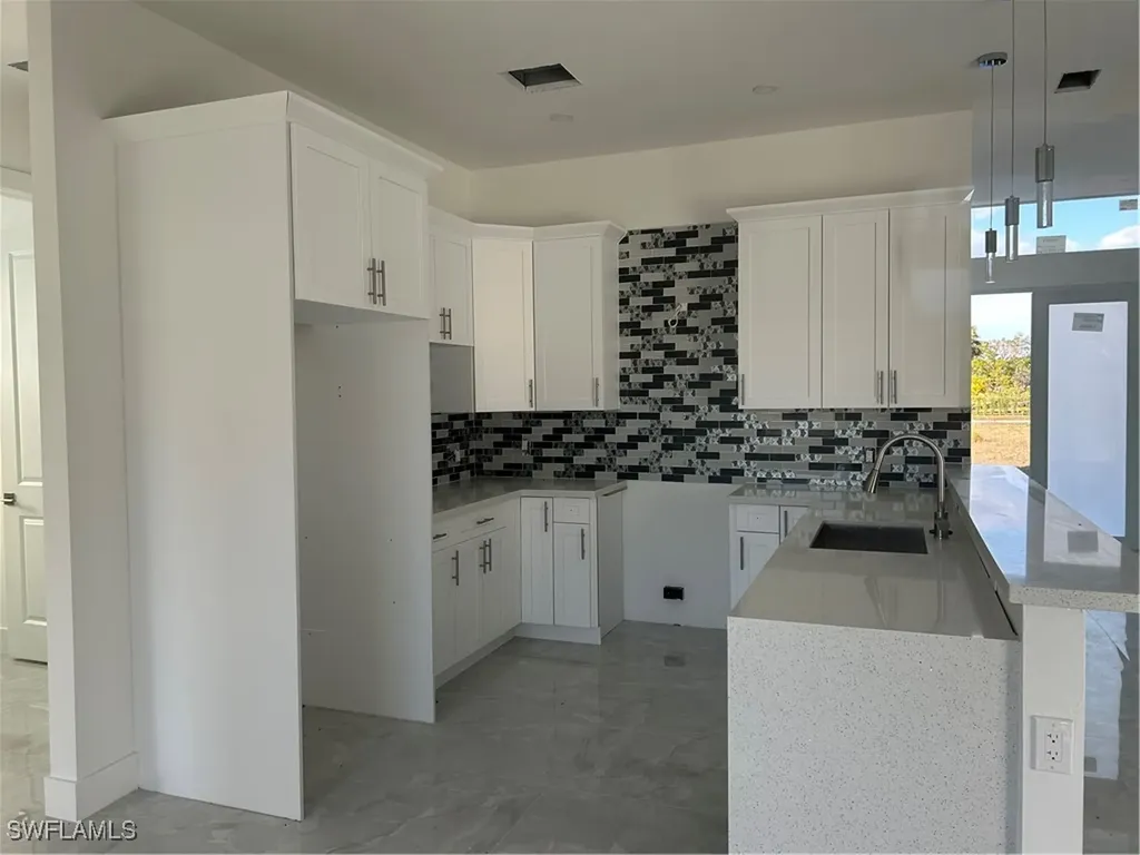 3558 60th Avenue NE Naples FL 34120