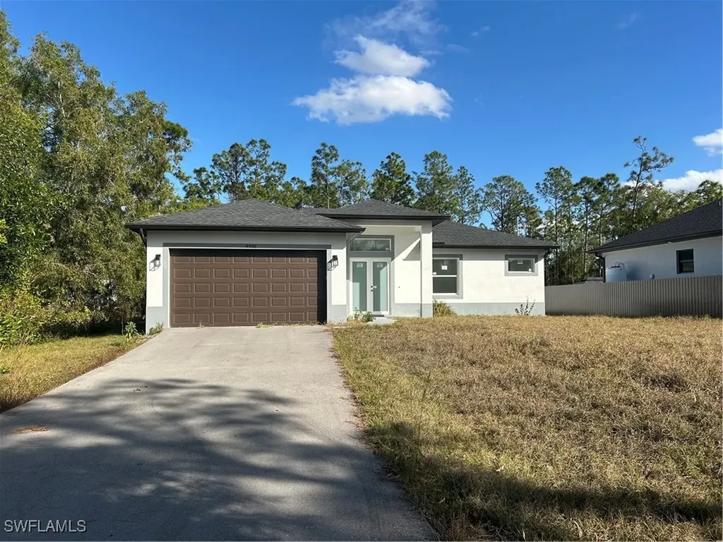 4930 40th Street NE Naples FL 34120