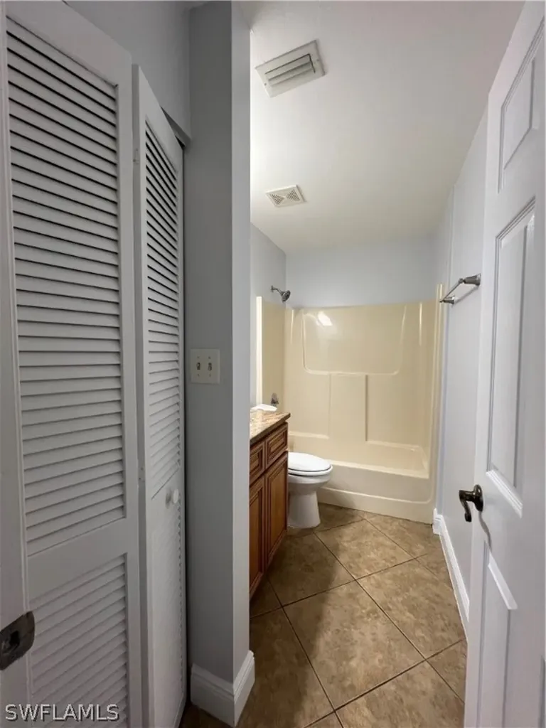 5270 Treetops Drive Naples FL 34113