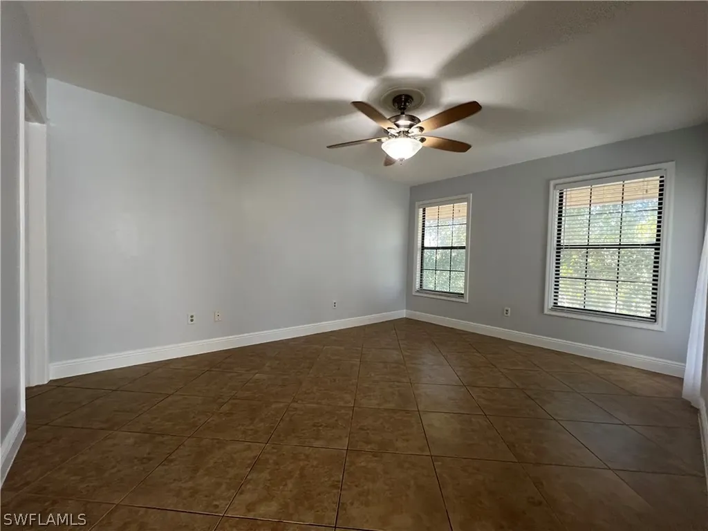 5270 Treetops Drive Naples FL 34113