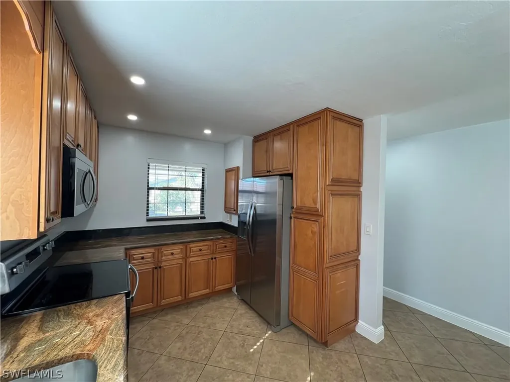 5270 Treetops Drive Naples FL 34113