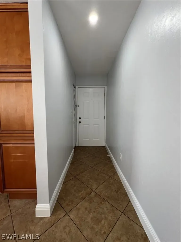 5270 Treetops Drive Naples FL 34113