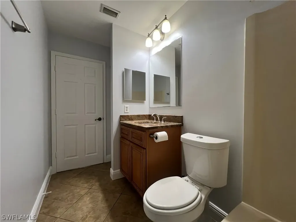 5270 Treetops Drive Naples FL 34113