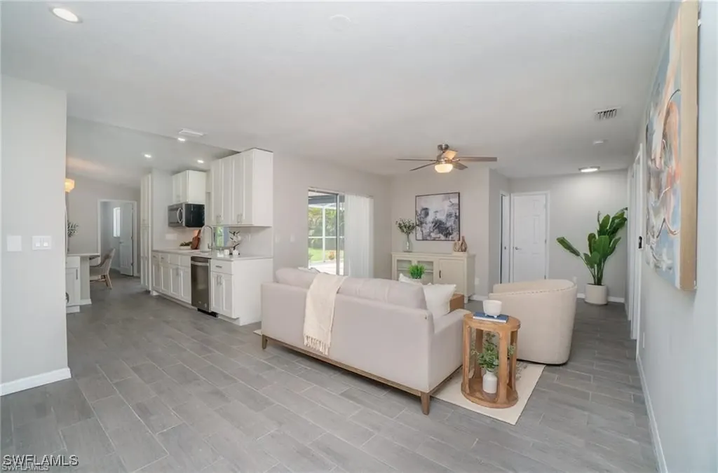 830 El Dorado Parkway W Cape Coral FL 33914