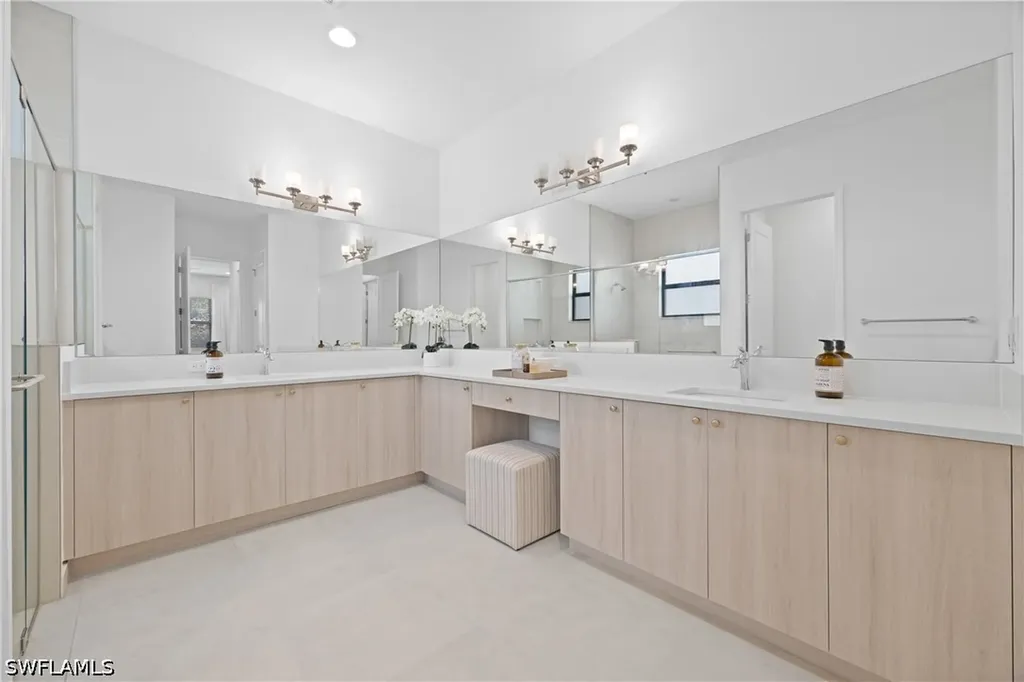 20812 Thistle Leaf Lane Estero FL 33928