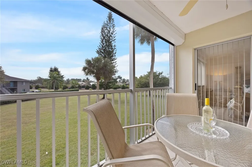 5683 Rattlesnake Hammock Road Naples FL 34113