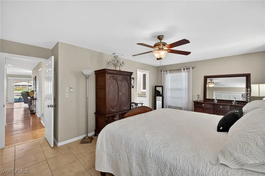 303 Reynolds Court Naples FL 34112