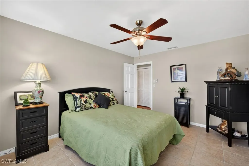 303 Reynolds Court Naples FL 34112