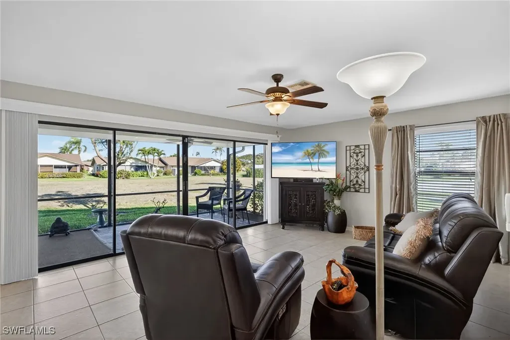 303 Reynolds Court Naples FL 34112