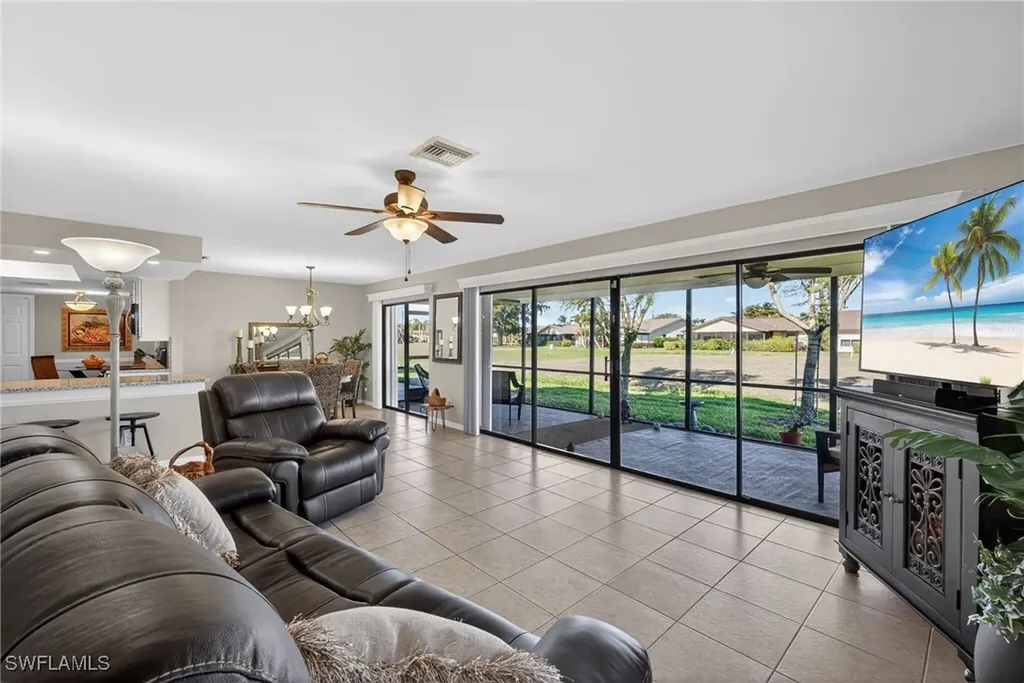 303 Reynolds Court Naples FL 34112