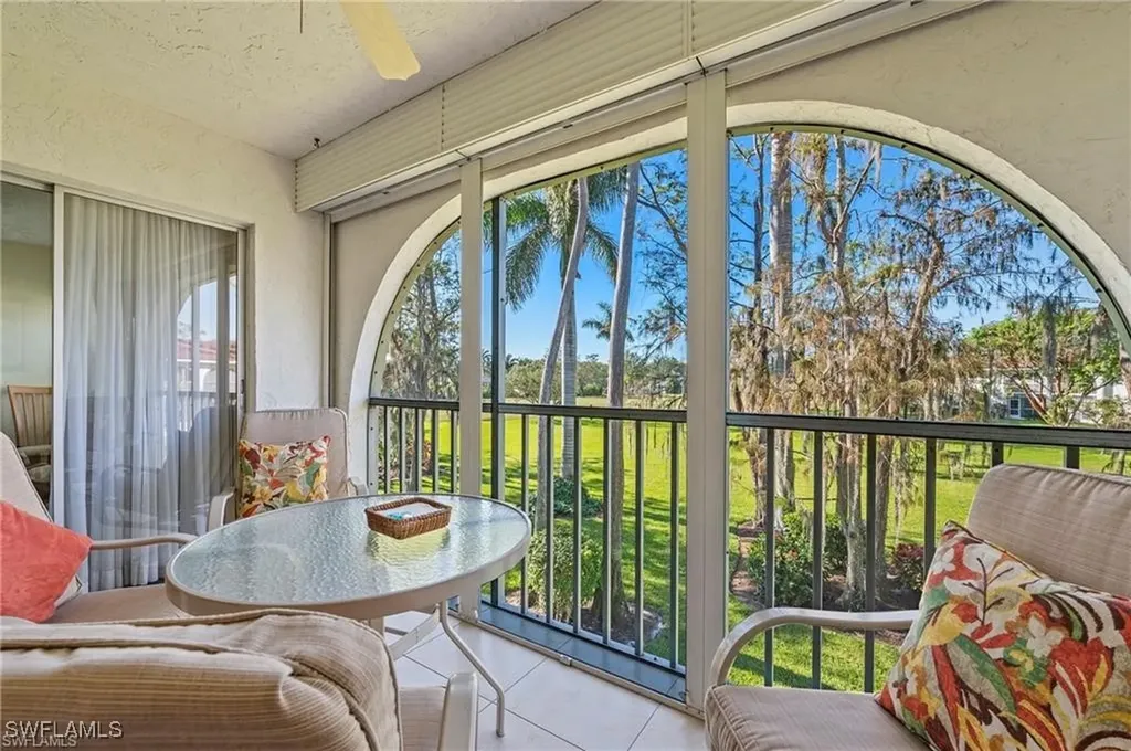 1055 Forest Lakes Drive Naples FL 34105