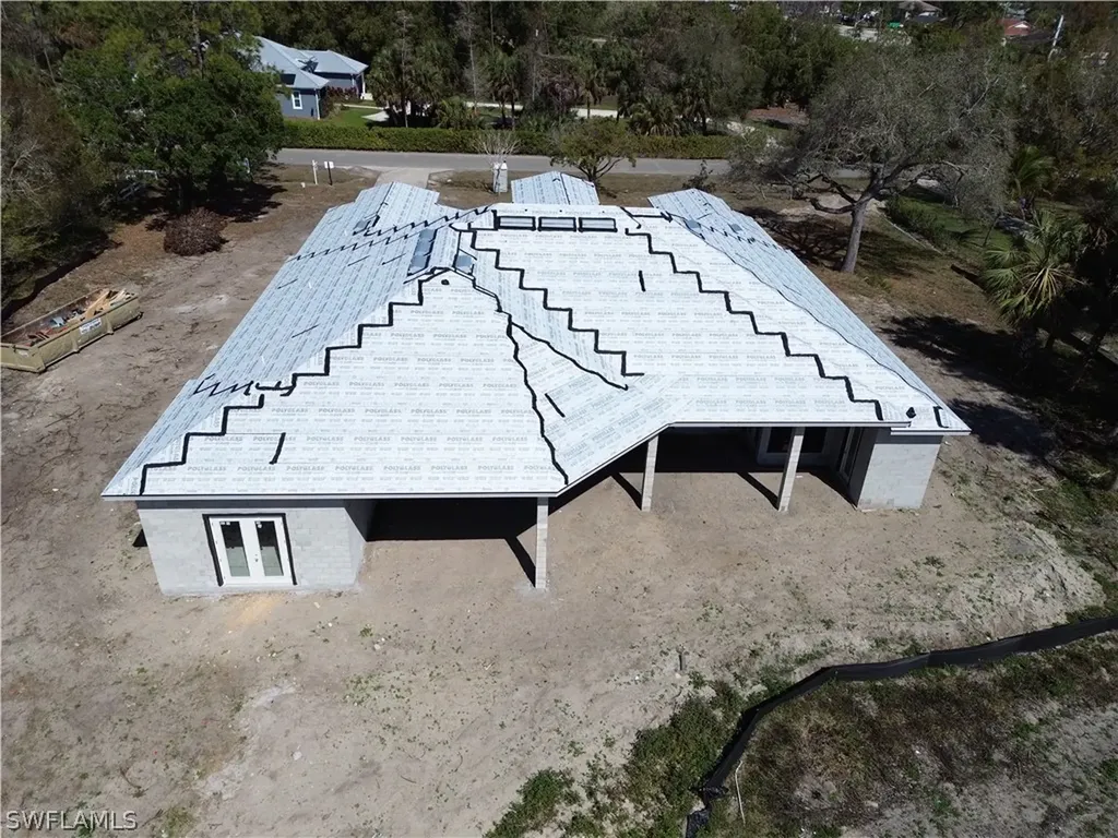 3241 German Woods Court Naples FL 34116