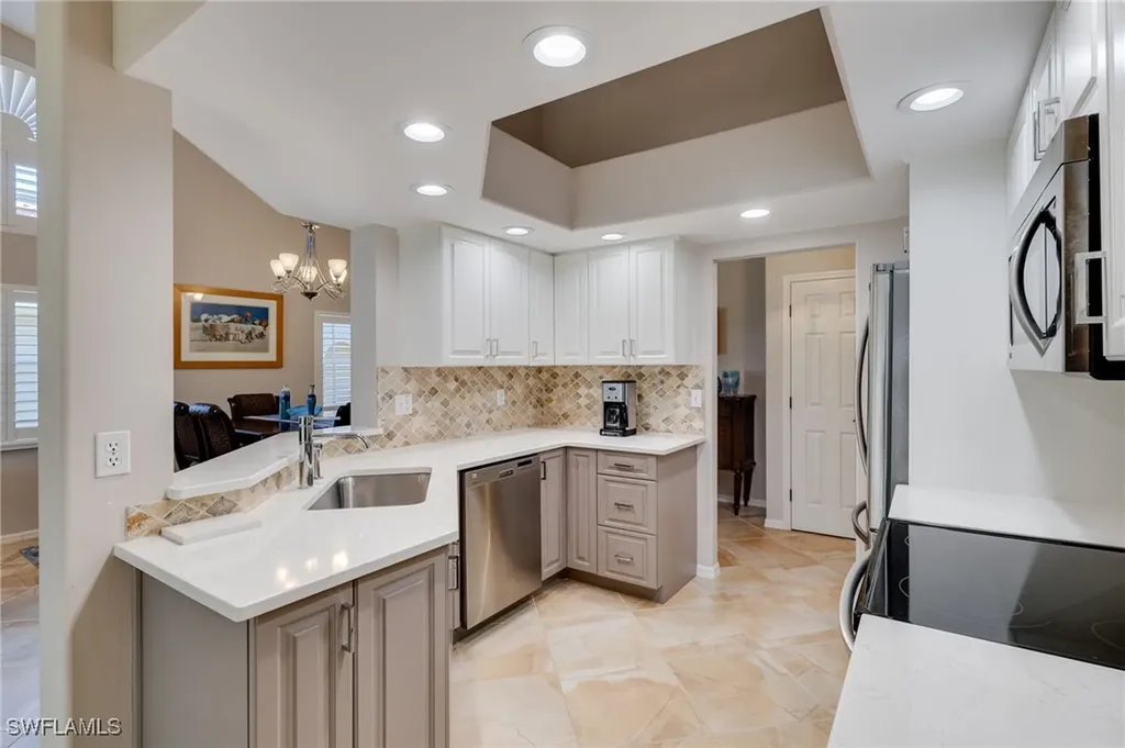 28036 Cavendish Court Bonita Springs FL 34135