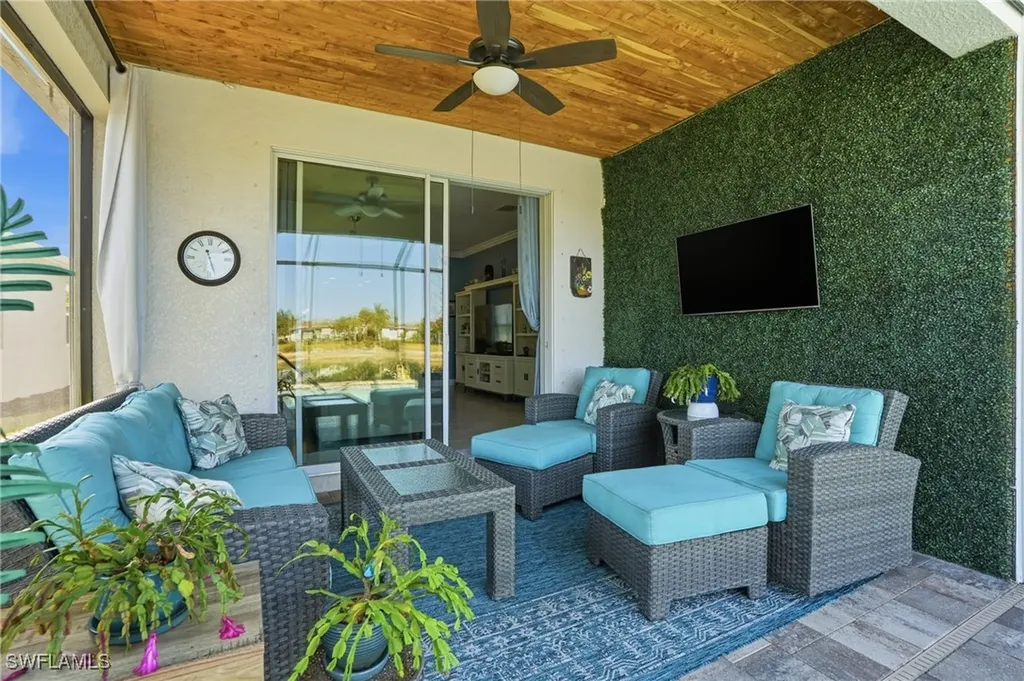 28378 Captiva Shell Loop Bonita Springs FL 34135